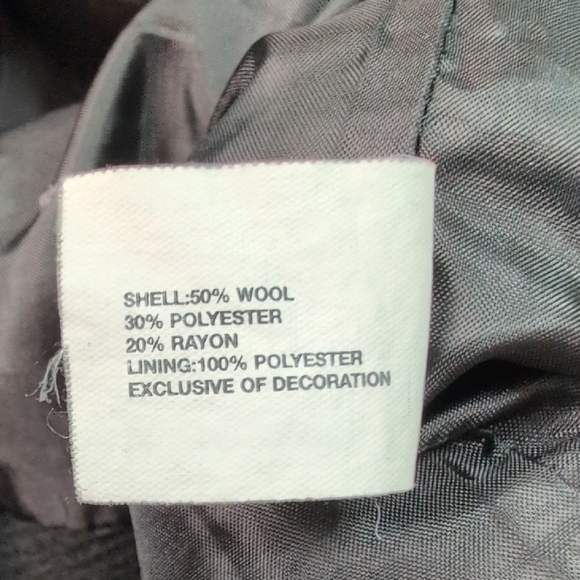 GAP Elegant Black Pea Coat for Women - Picture 8 of 8